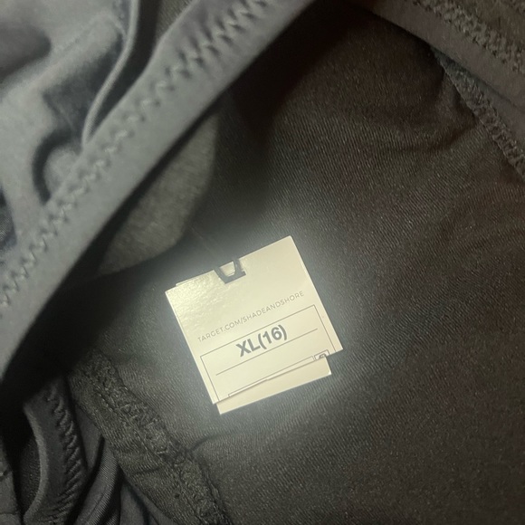 SALE-NWT Shade & Shore Women’s Bow Cut Out 1 Piece Swimsuit size XL (16) - Picture 6 of 13